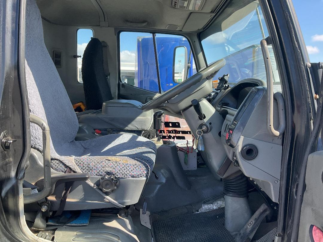 Photo '11' of Mitsubishi Fighter FN270K1 Tanker