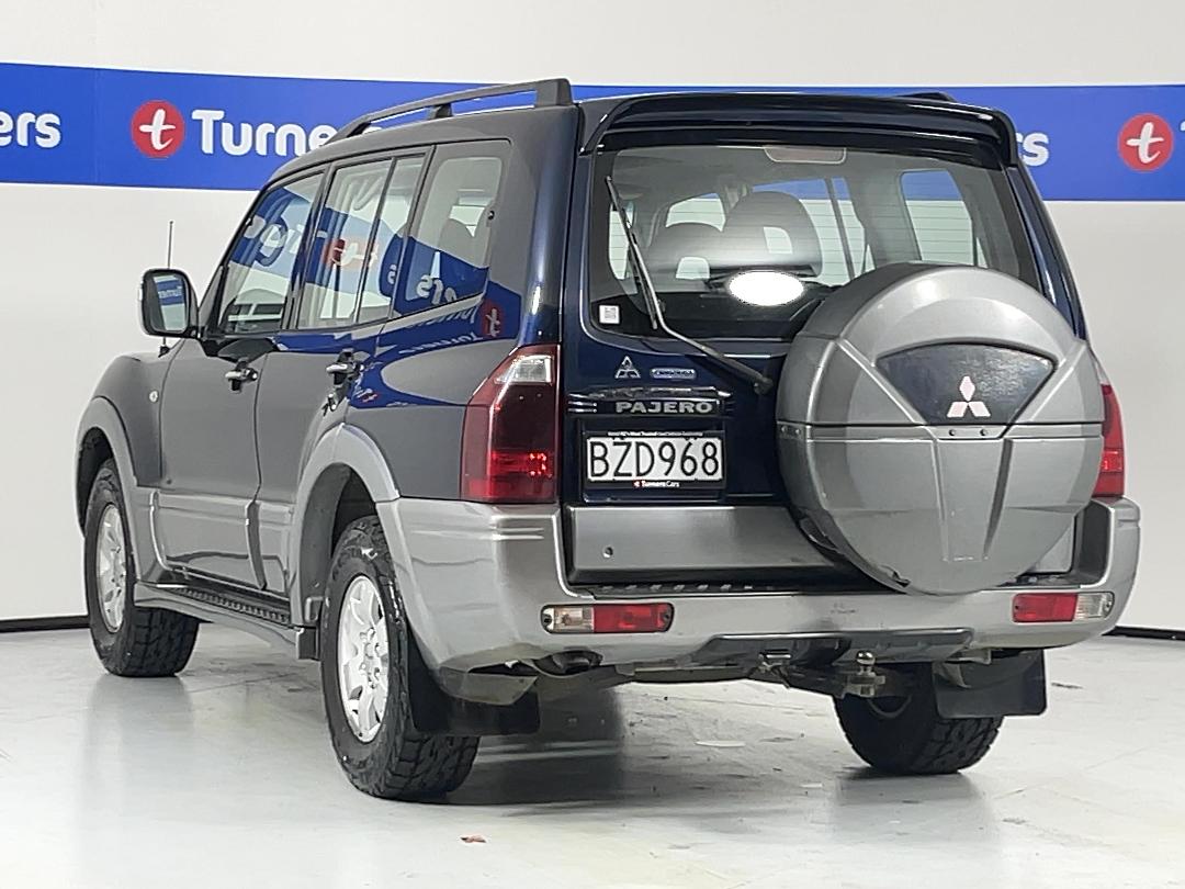 Photo '5' of Mitsubishi Pajero