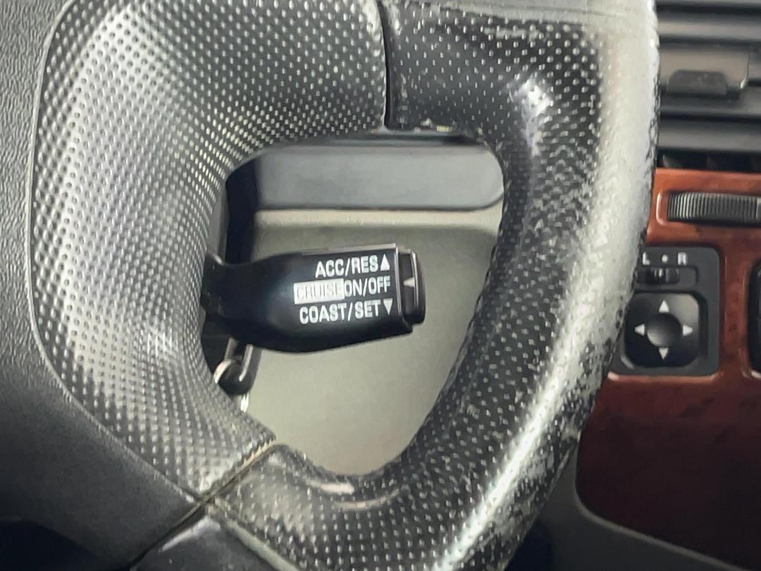 Photo '28' of Mitsubishi Pajero