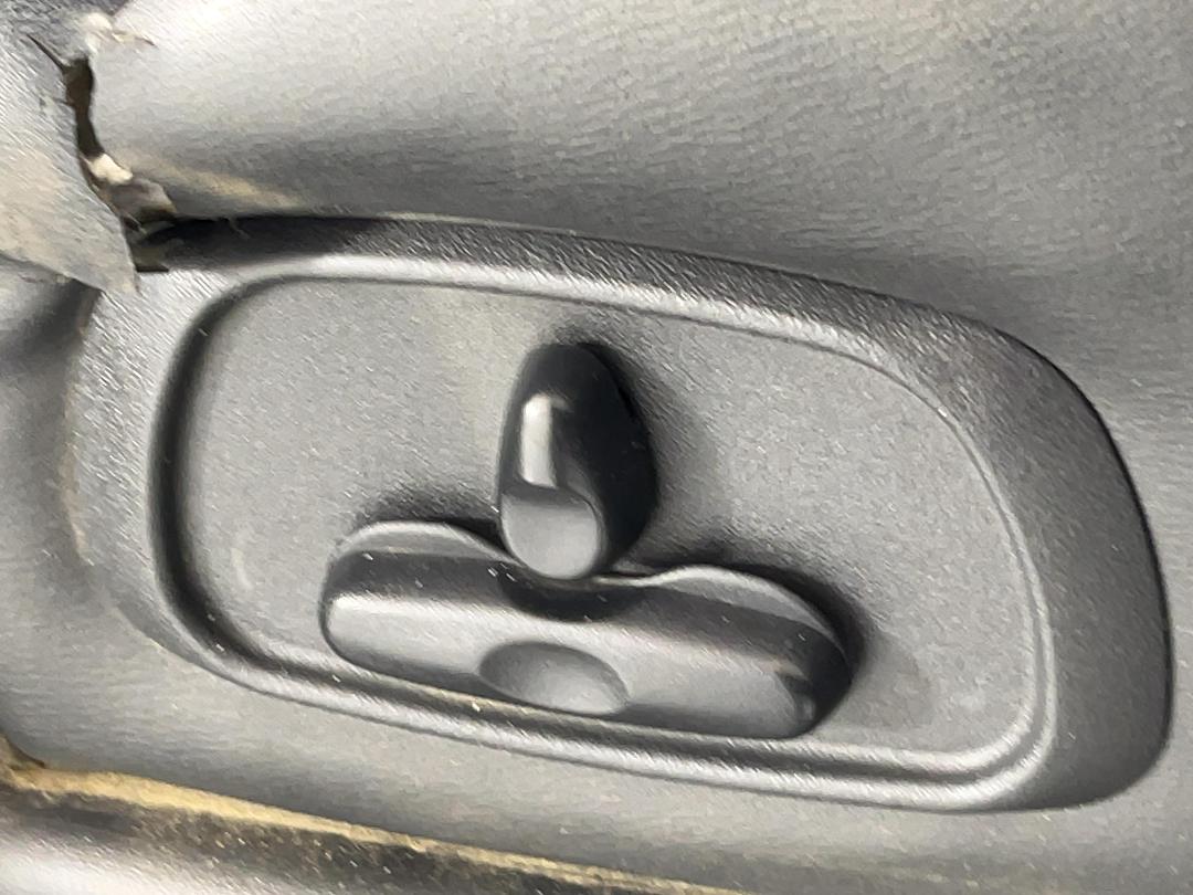 Photo '31' of Mitsubishi Pajero