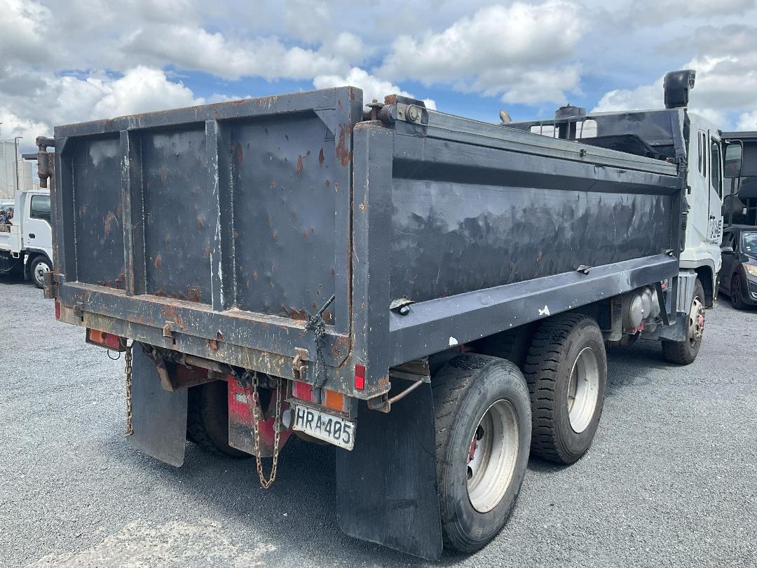 Photo '4' of Mitsubishi Shogun FV350K3 Tipper