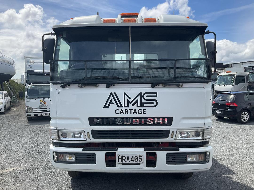 Photo '10' of Mitsubishi Shogun FV350K3 Tipper