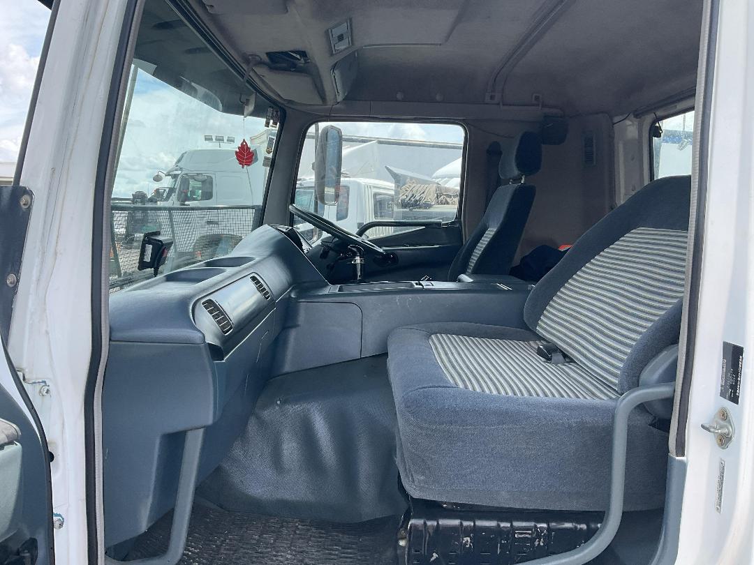 Photo '22' of Mitsubishi Shogun FV350K3 Tipper