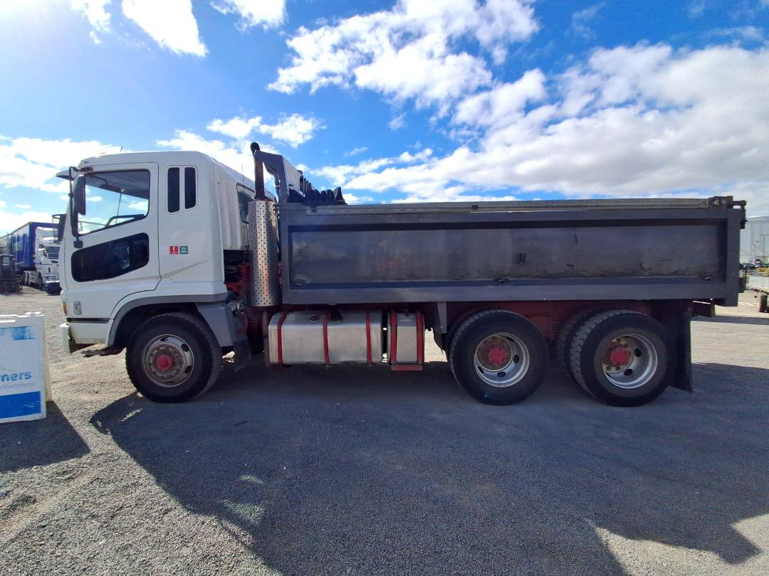 Photo '7' of Mitsubishi Shogun FV350K3 Tipper
