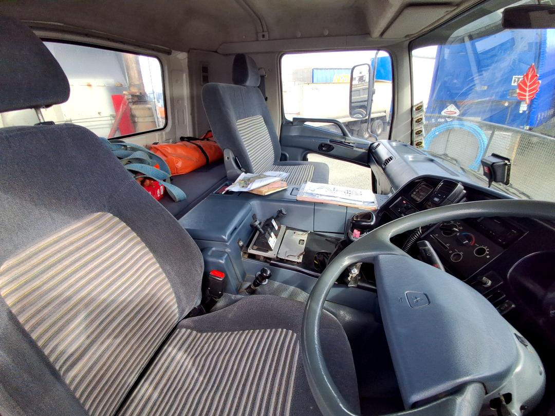 Photo '11' of Mitsubishi Shogun FV350K3 Tipper