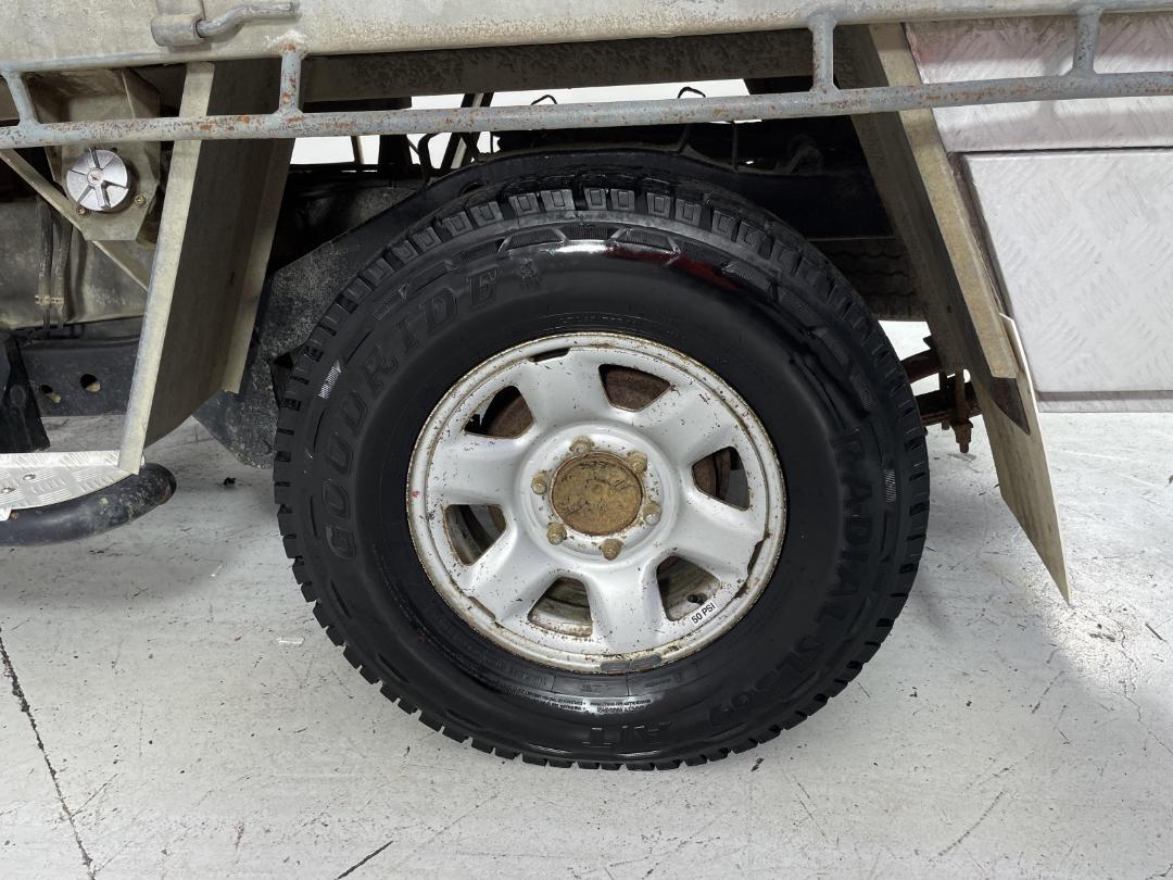 Photo '11' of Mitsubishi Triton Photo '11' of Mitsubishi Triton