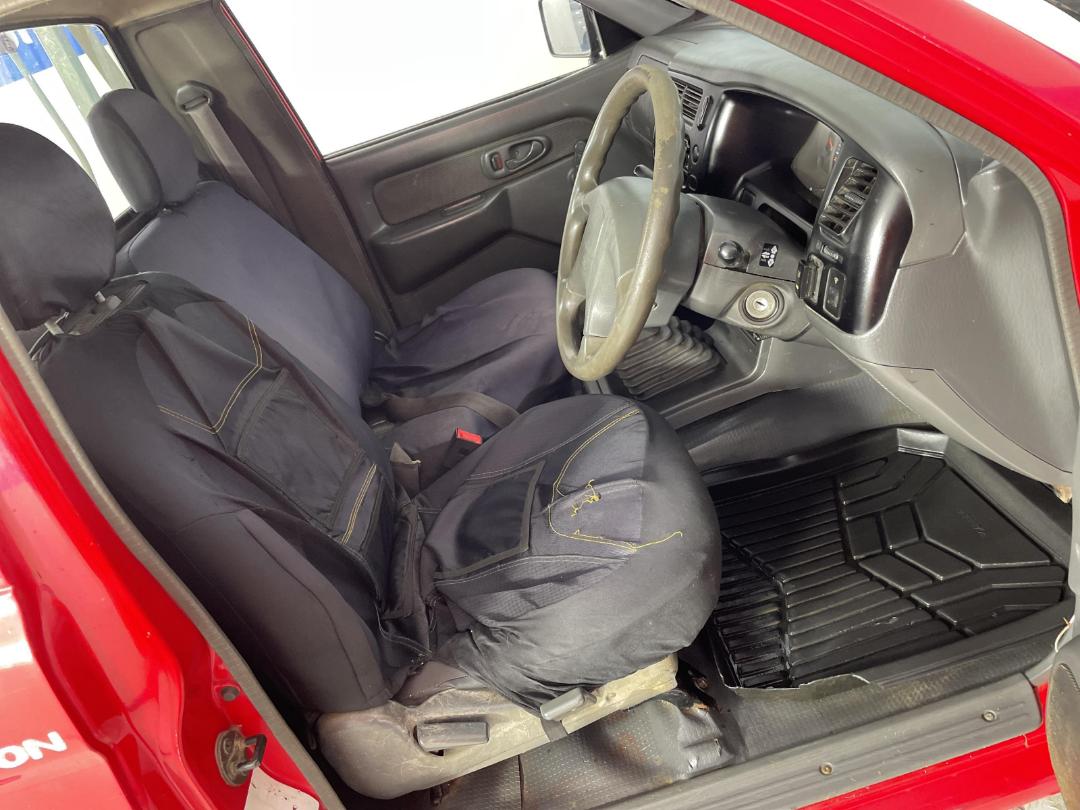 Photo '16' of Mitsubishi Triton Photo '16' of Mitsubishi Triton