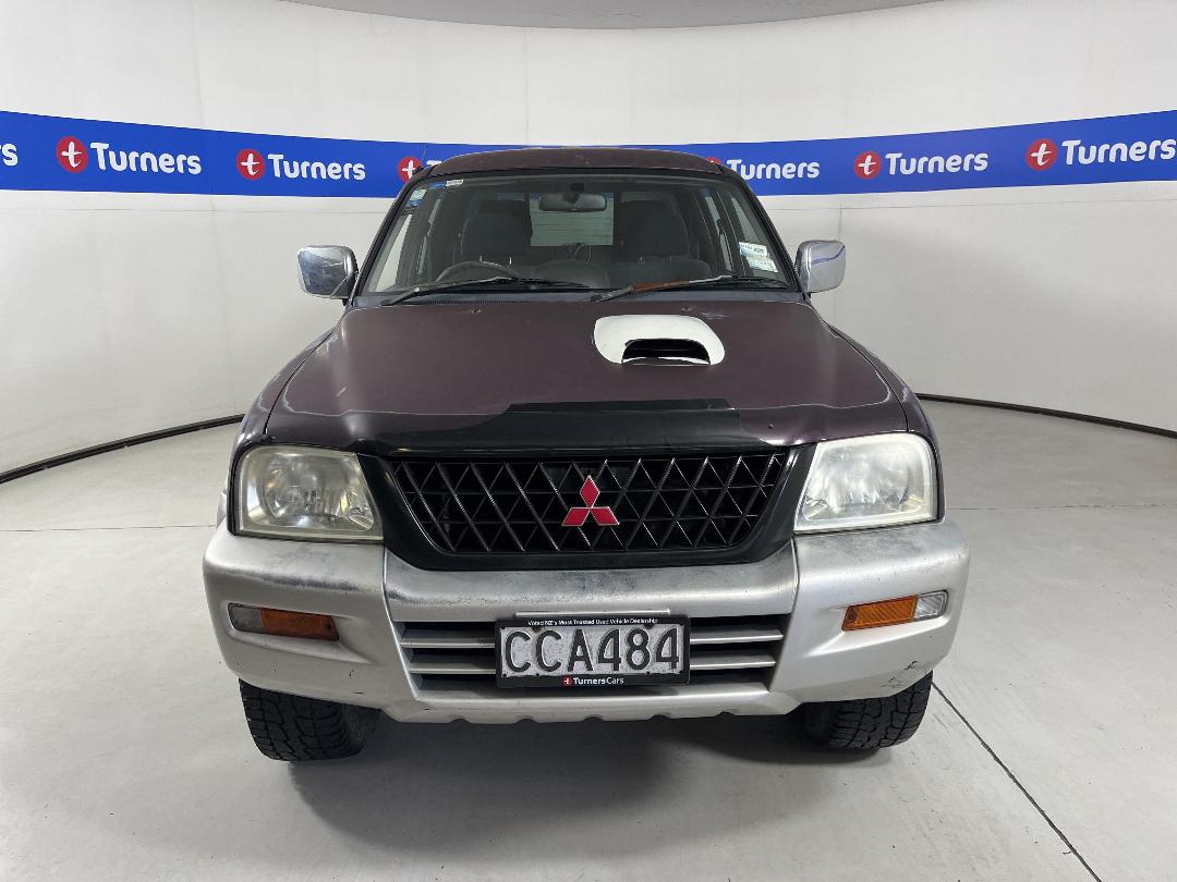 Photo '2' of Mitsubishi Triton