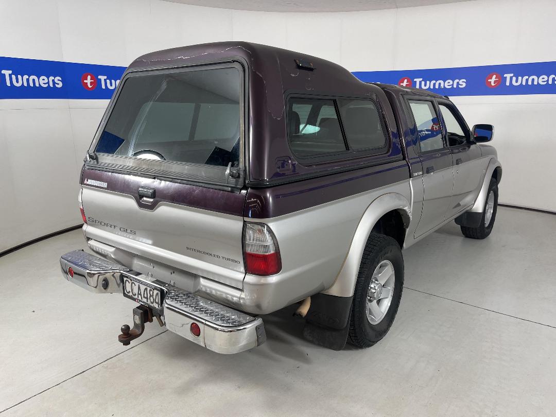 Photo '7' of Mitsubishi Triton