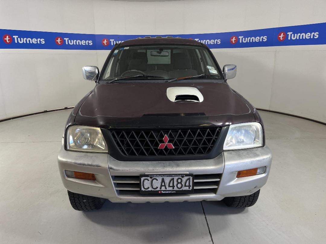 Photo '2' of Mitsubishi Triton