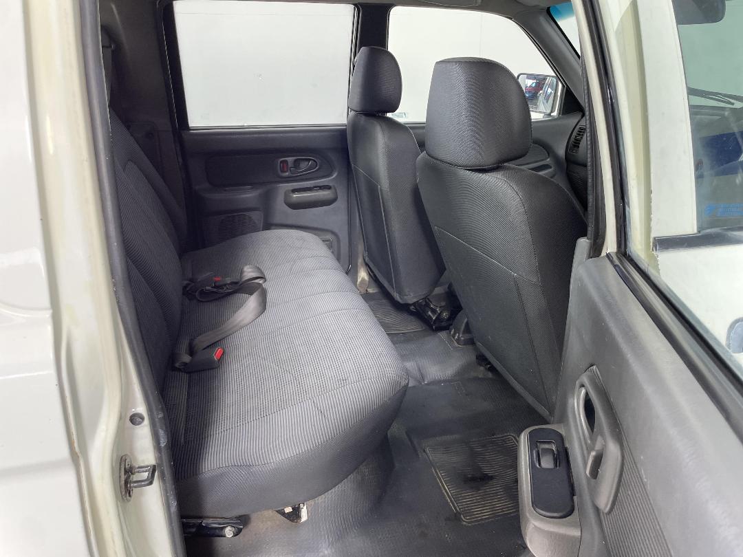 Photo '20' of Mitsubishi Triton Photo '20' of Mitsubishi Triton