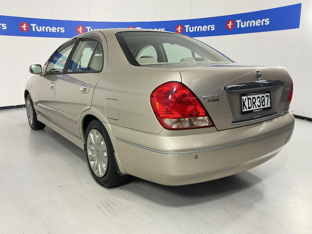 Photo '5' of Nissan Bluebird