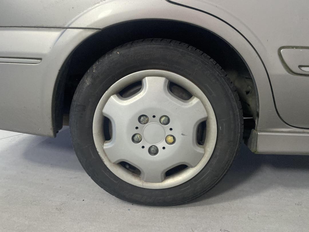 Photo '10' of Nissan Bluebird Sylphy