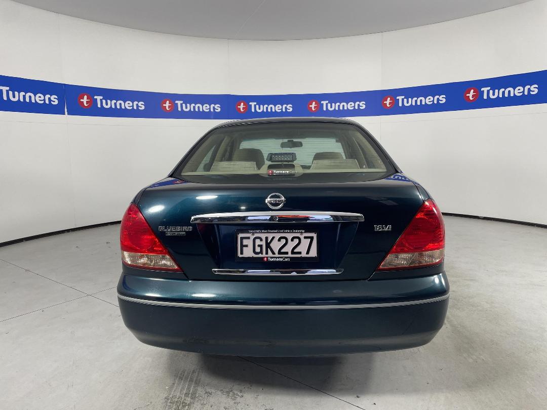 Photo '6' of Nissan Bluebird