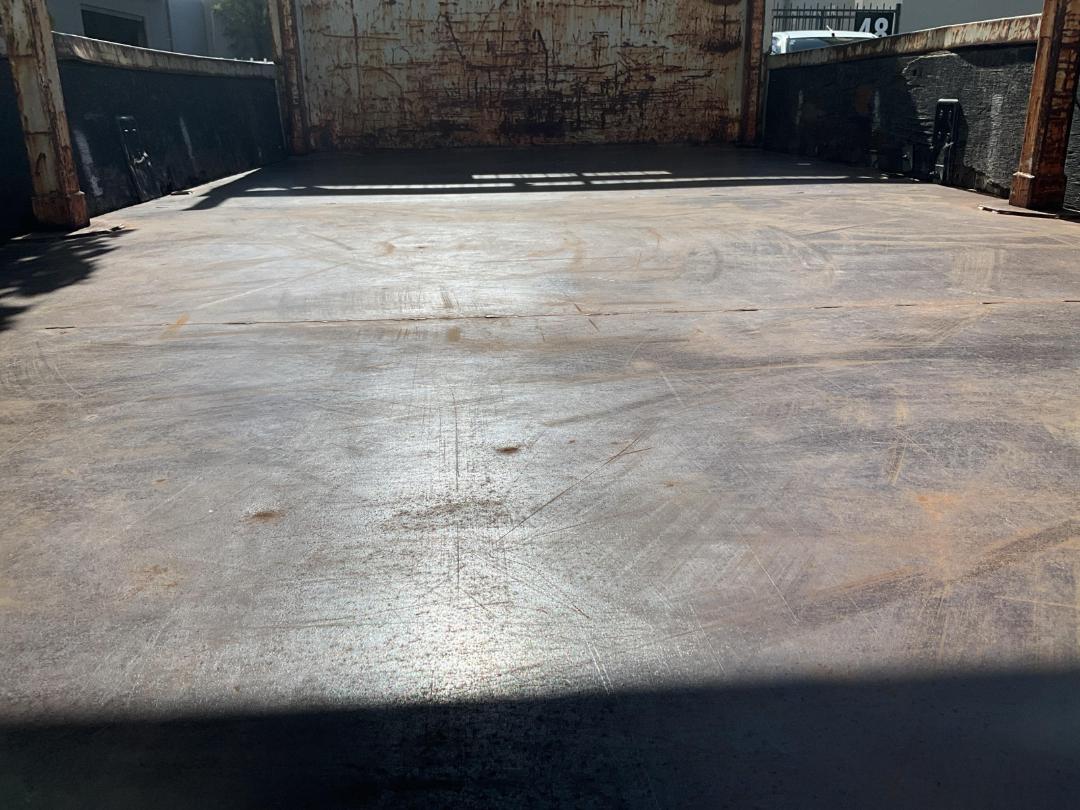 Photo '10' of Nissan Condor Flat Deck