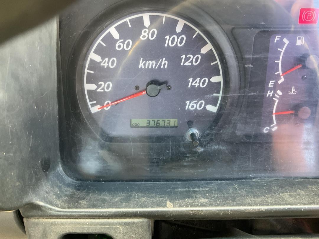 Photo '17' of Nissan Condor Flat Deck