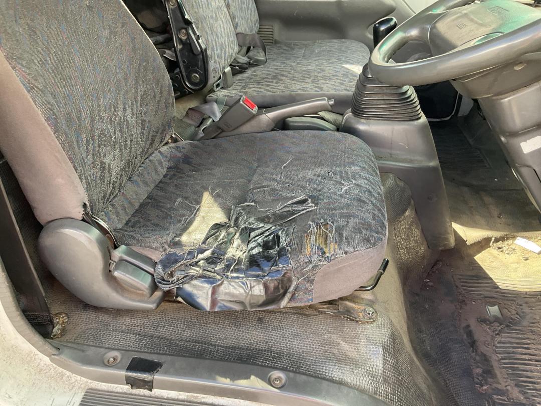 Photo '16' of Nissan Condor Flat Deck