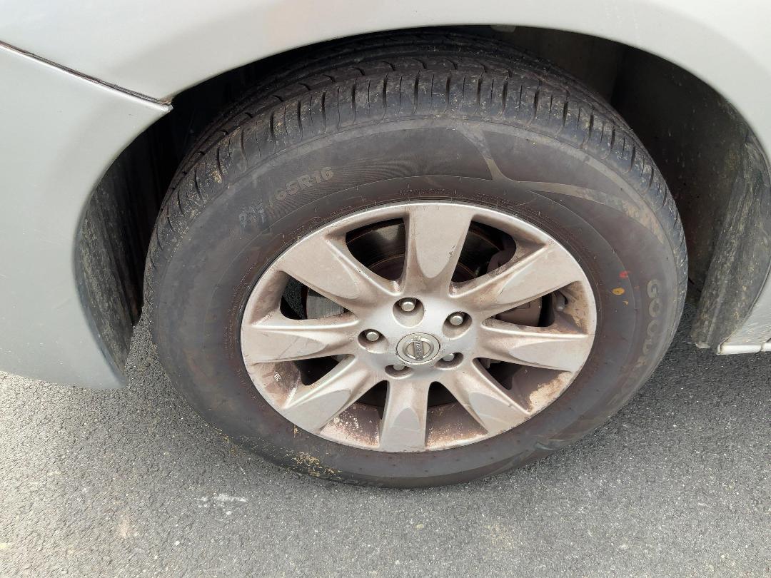 Photo '10' of Nissan Elgrand