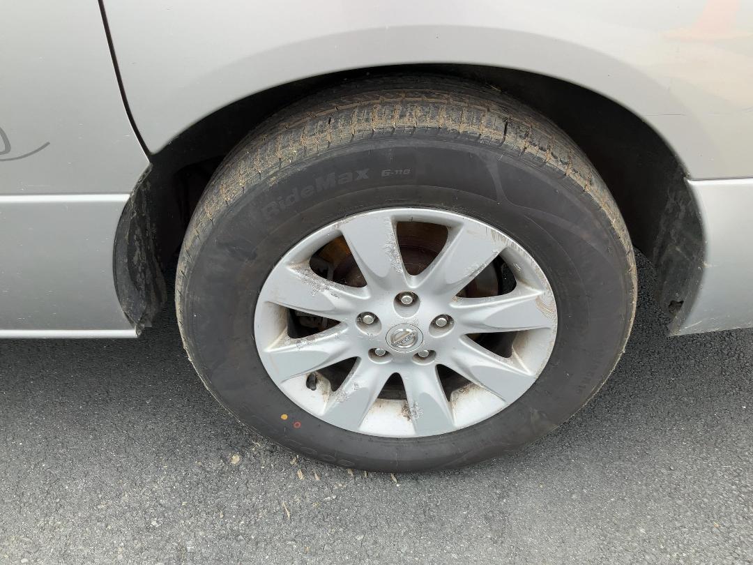 Photo '11' of Nissan Elgrand