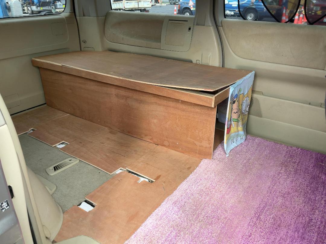 Photo '16' of Nissan Elgrand