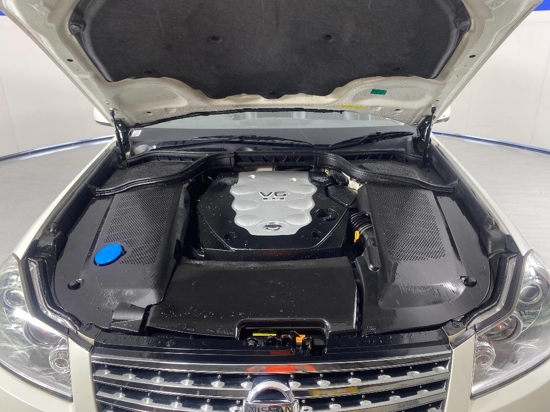 Photo '13' of Nissan Fuga