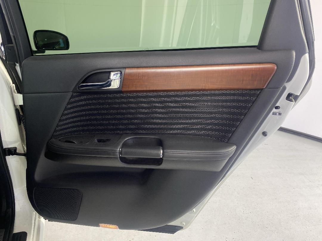 Photo '19' of Nissan Fuga