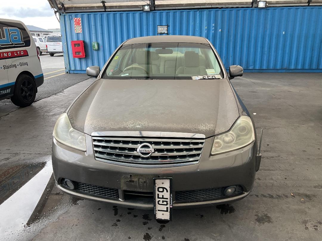 Photo '2' of Nissan Fuga