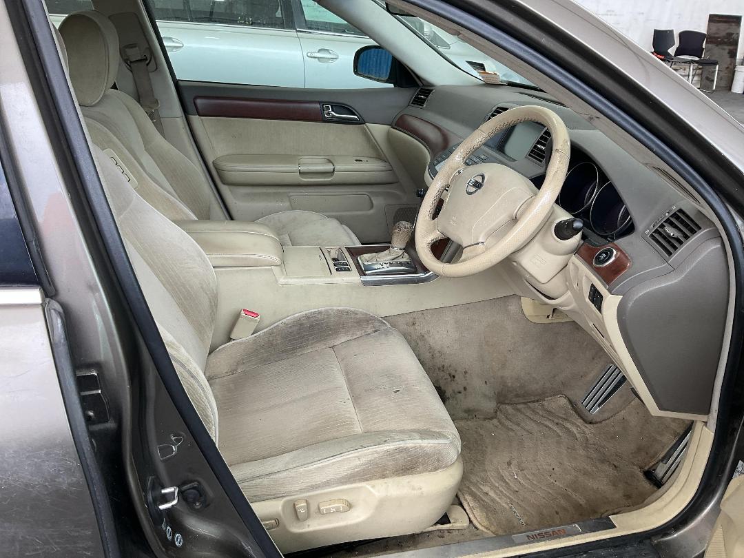 Photo '16' of Nissan Fuga