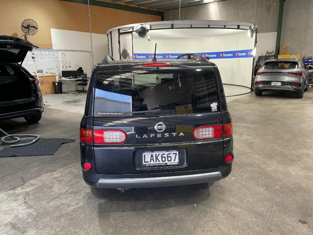 Photo '5' of Nissan Lafesta Photo '5' of Nissan Lafesta