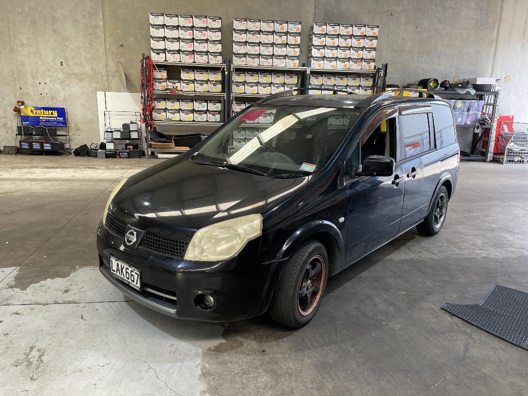 Photo '3' of Nissan Lafesta Photo '3' of Nissan Lafesta