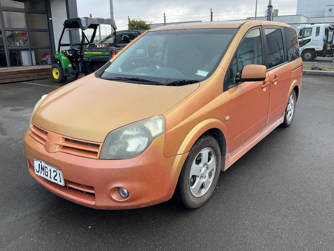 Photo '3' of Nissan Lafesta Photo '3' of Nissan Lafesta