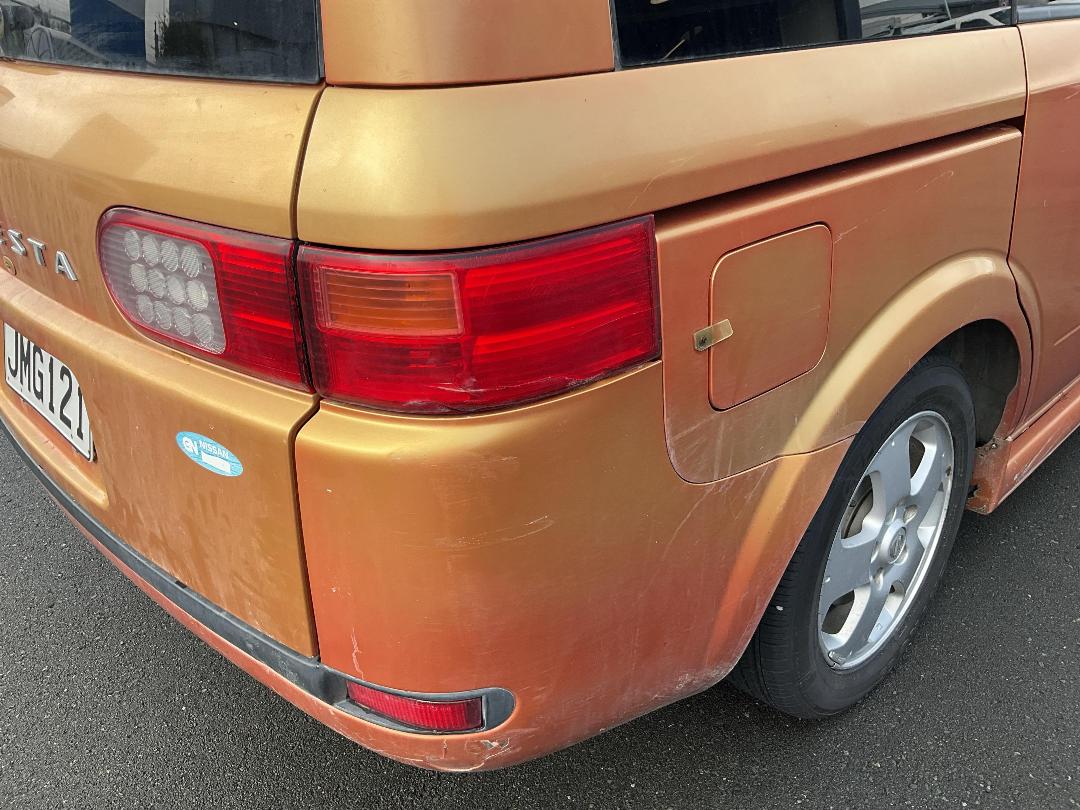 Photo '28' of Nissan Lafesta Photo '28' of Nissan Lafesta