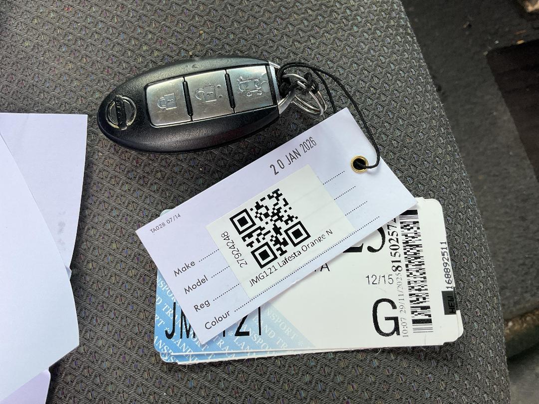 Photo '37' of Nissan Lafesta Photo '37' of Nissan Lafesta