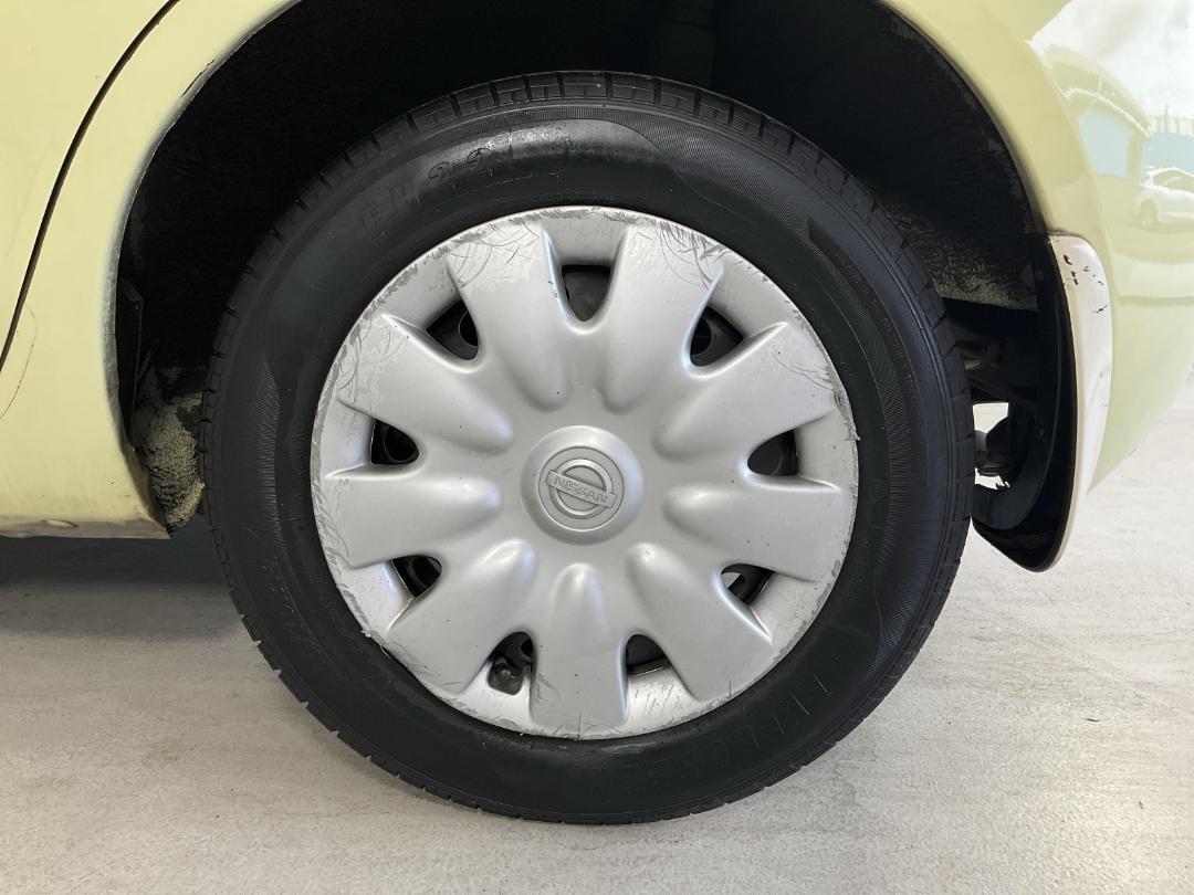 Photo '11' of Nissan March