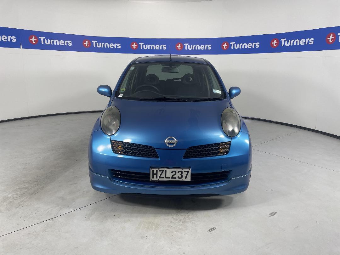 Photo '2' of Nissan March Photo '2' of Nissan March