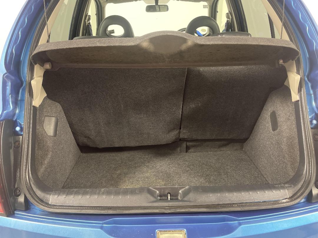 Photo '14' of Nissan March Photo '14' of Nissan March