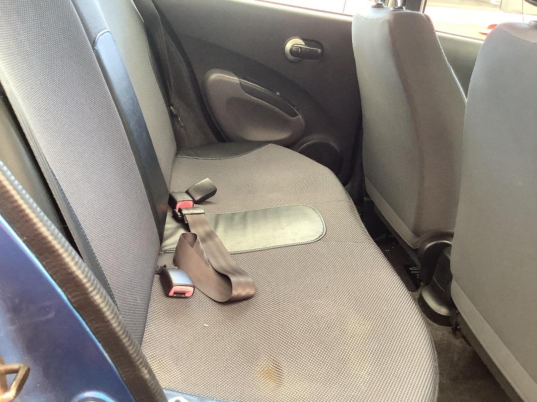 Photo '8' of Nissan March Photo '8' of Nissan March