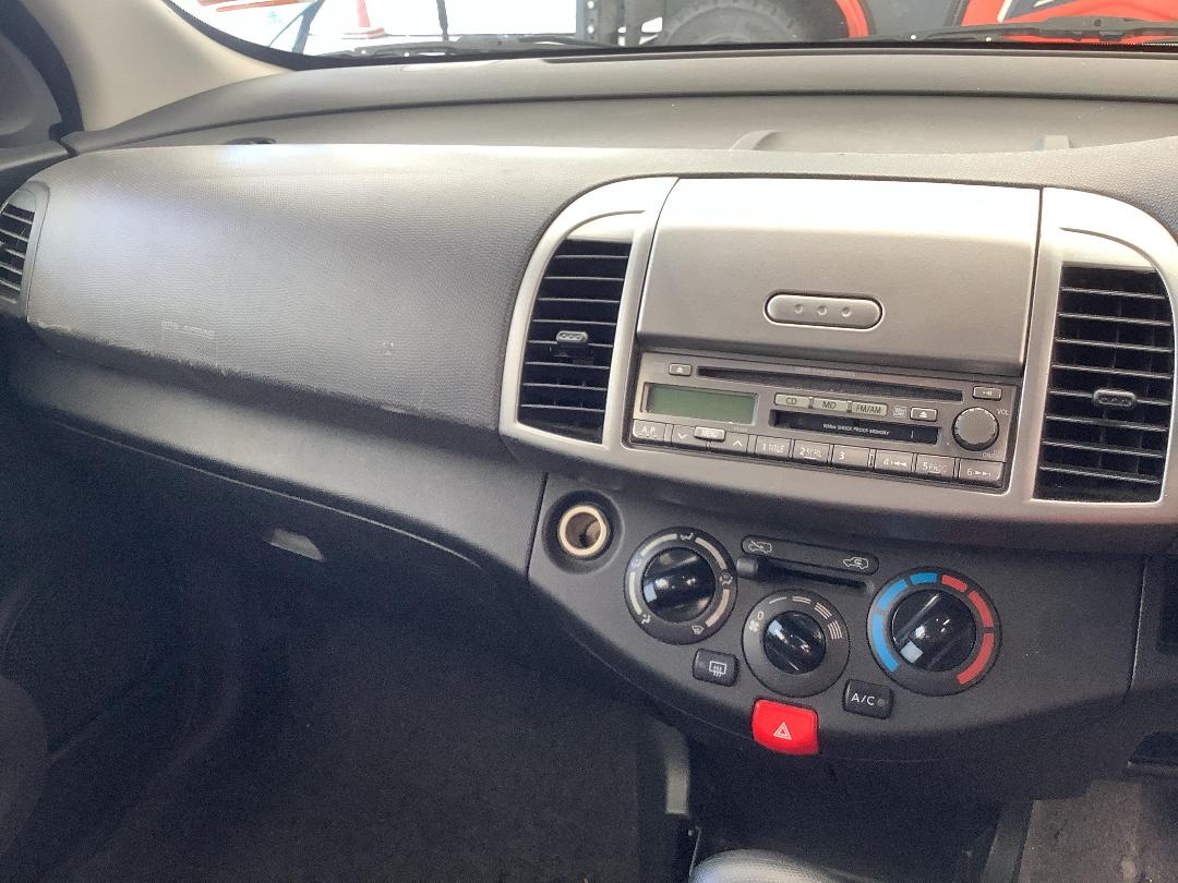 Photo '16' of Nissan March Photo '16' of Nissan March