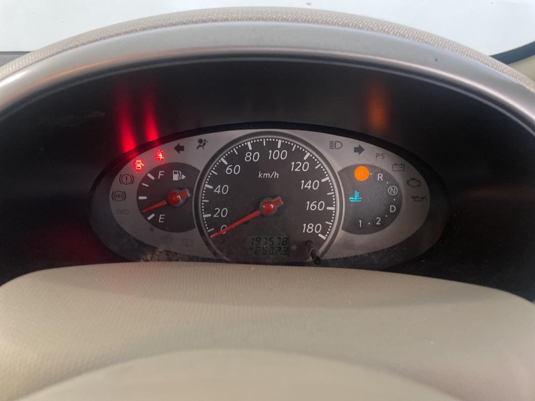 Photo '20' of Nissan March