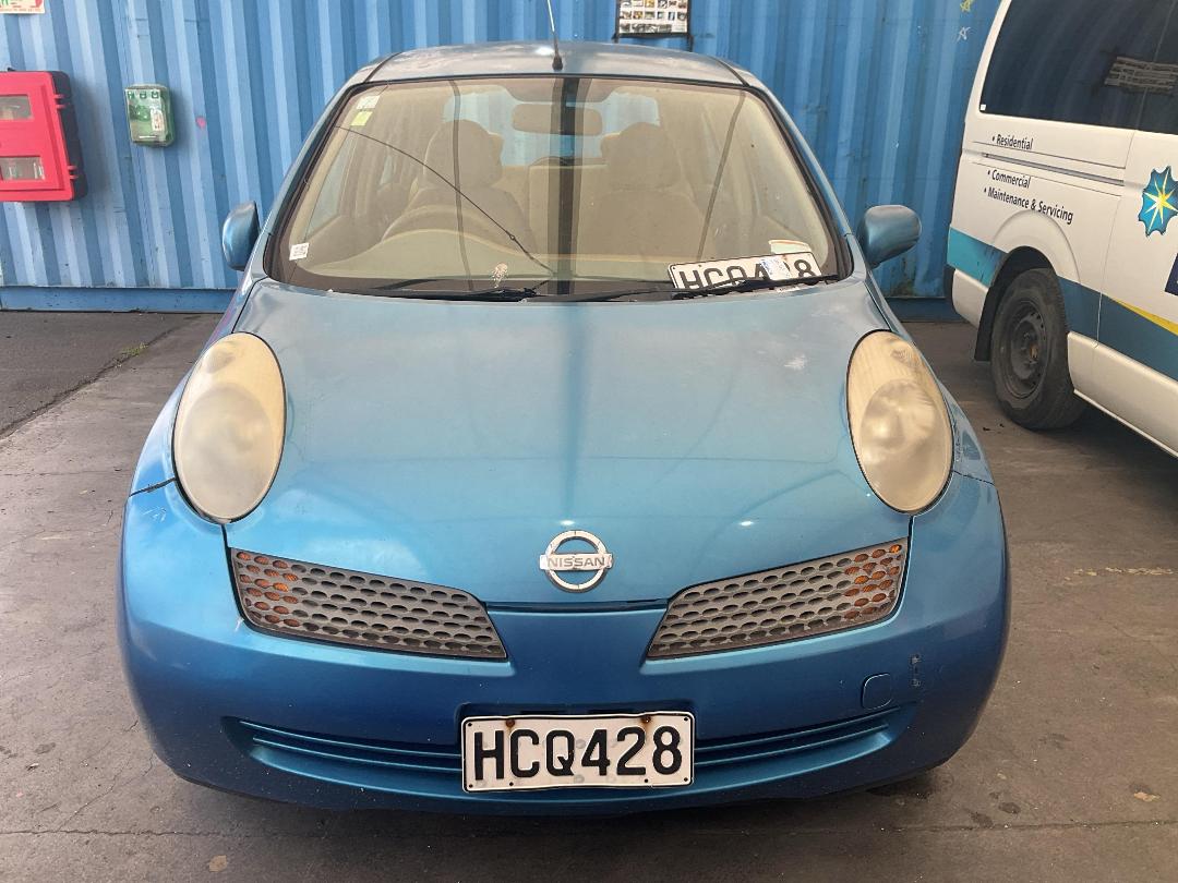 Photo '5' of Nissan March