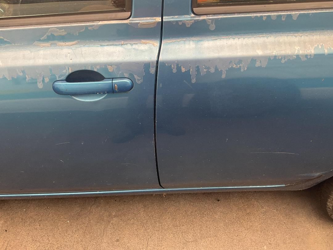 Photo '10' of Nissan March