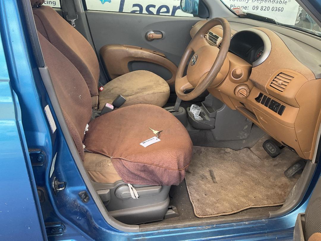 Photo '20' of Nissan March