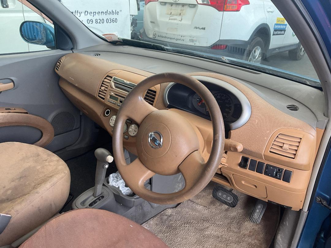 Photo '21' of Nissan March