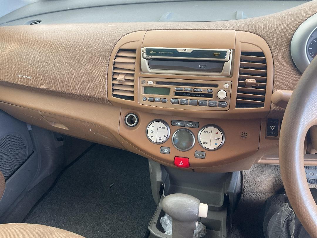 Photo '23' of Nissan March