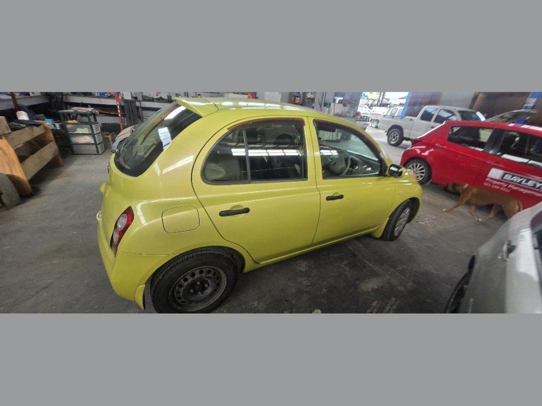 Photo '2' of Nissan March Photo '2' of Nissan March