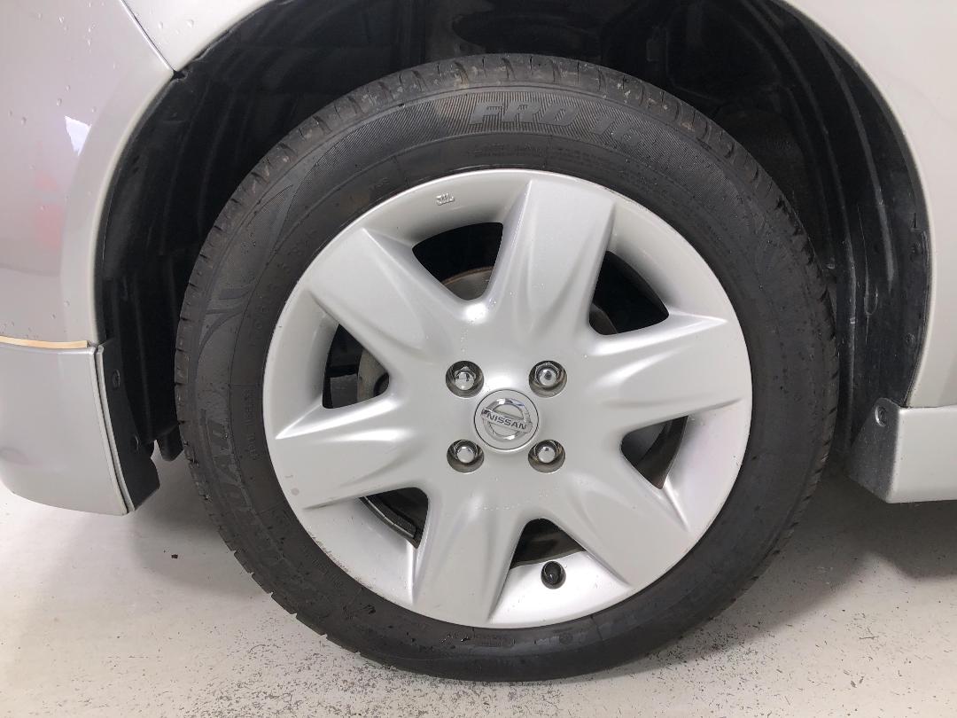 Photo '10' of Nissan March Photo '10' of Nissan March