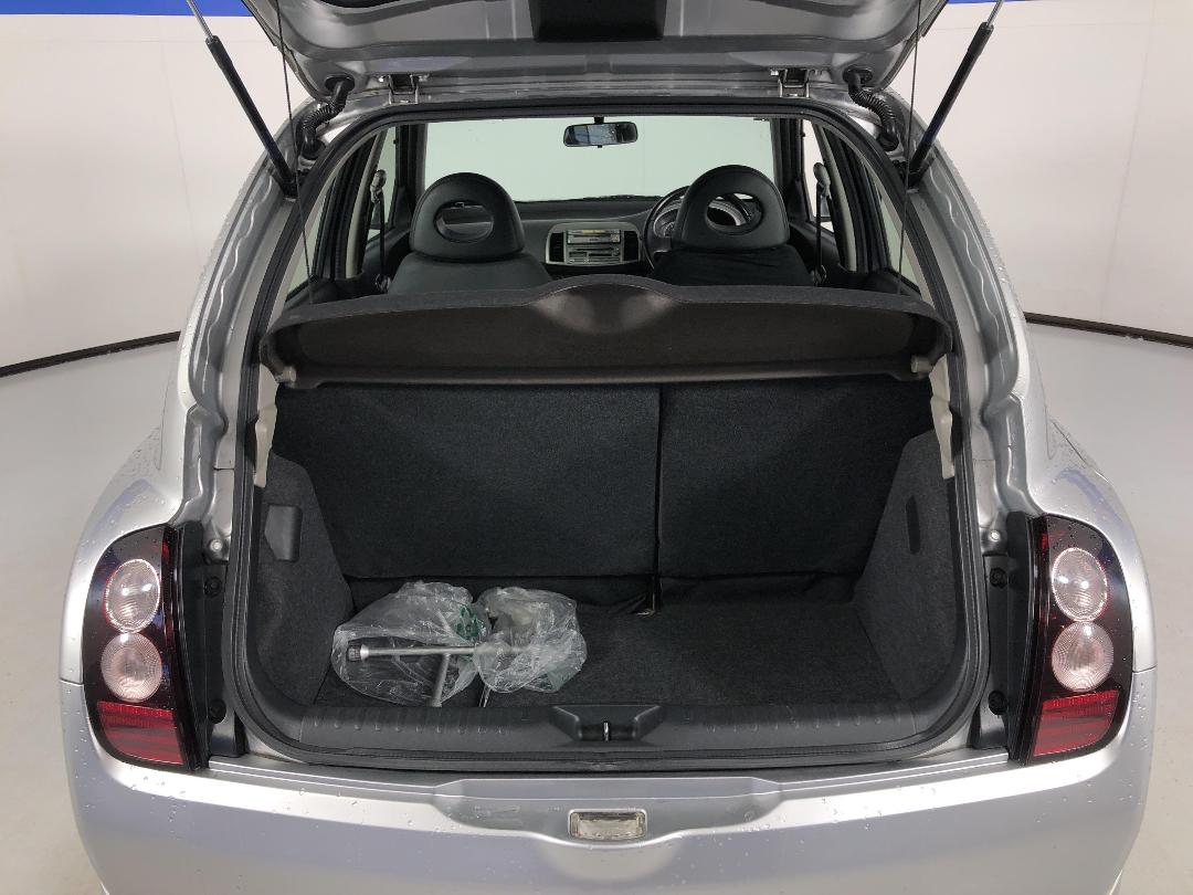 Photo '14' of Nissan March Photo '14' of Nissan March