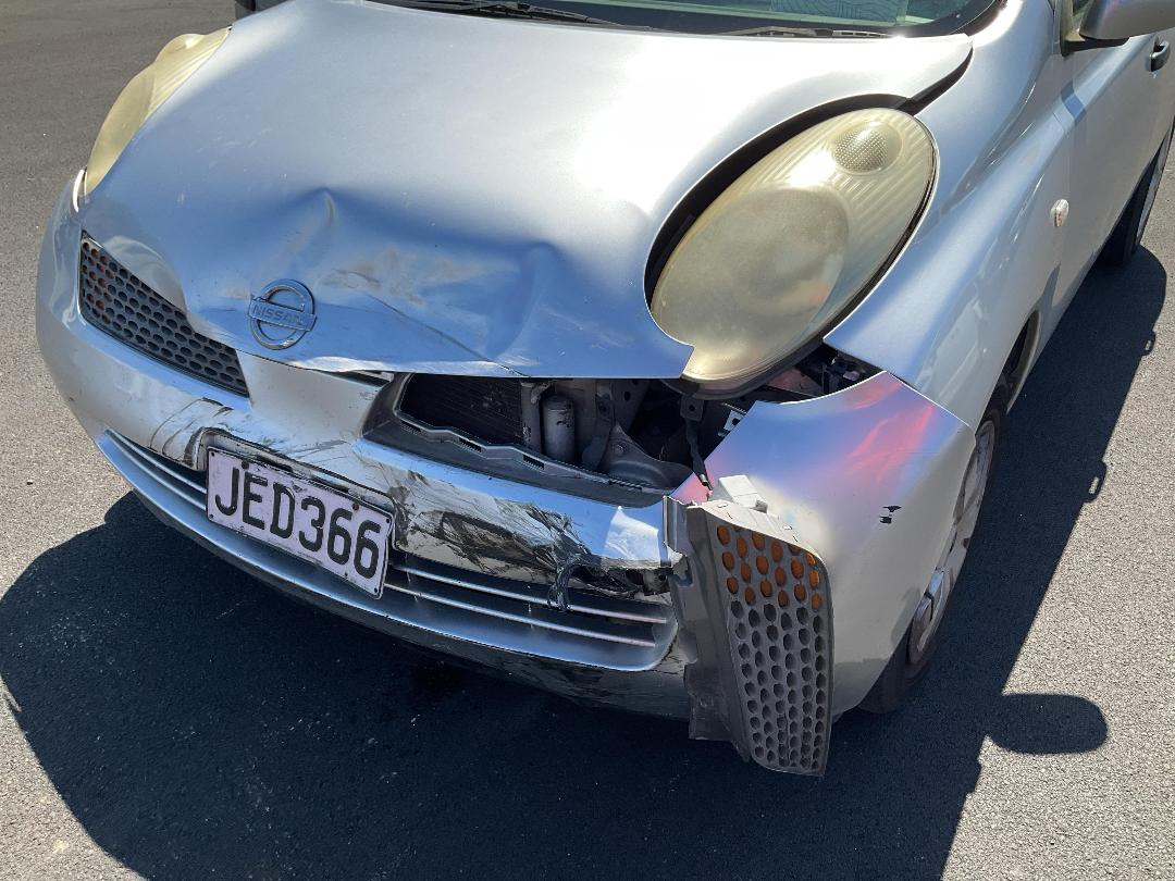 Photo '7' of Nissan March