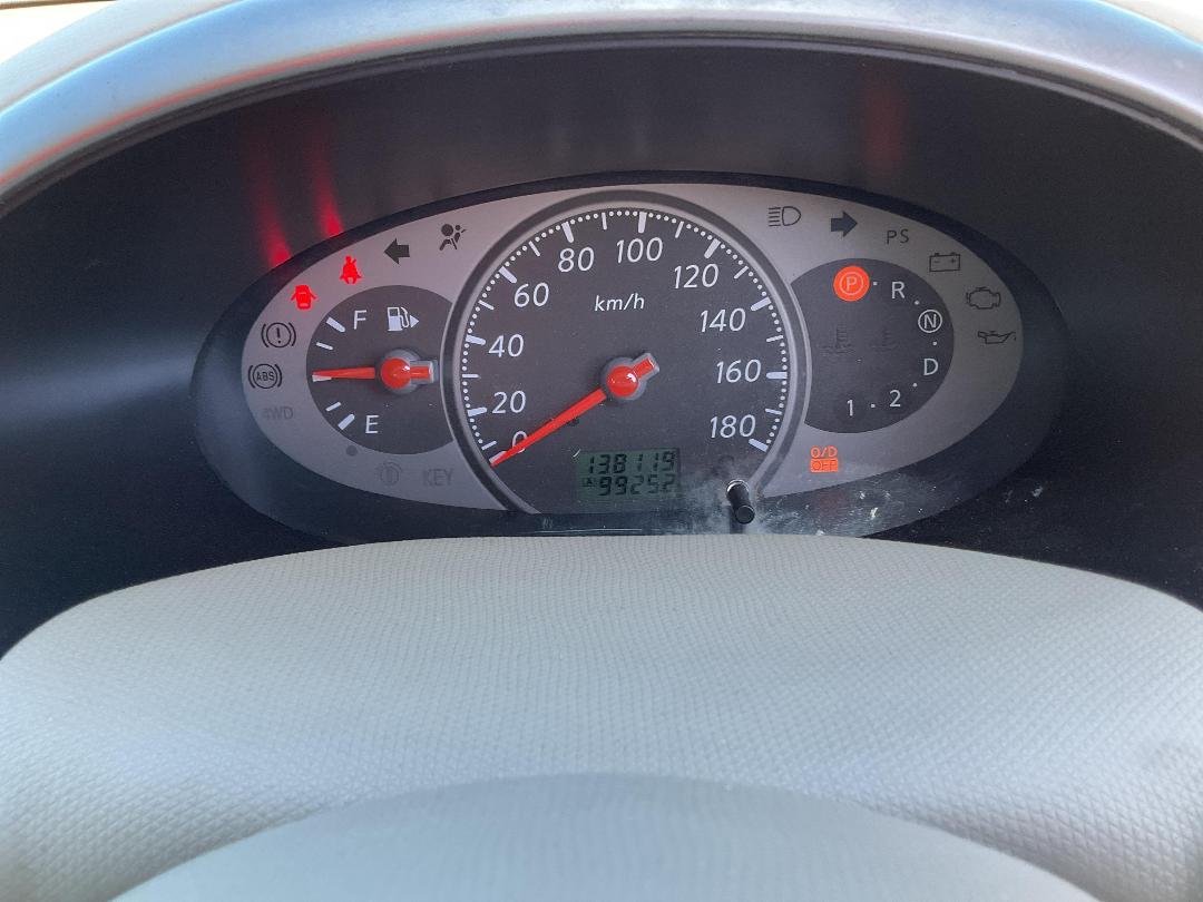 Photo '9' of Nissan March