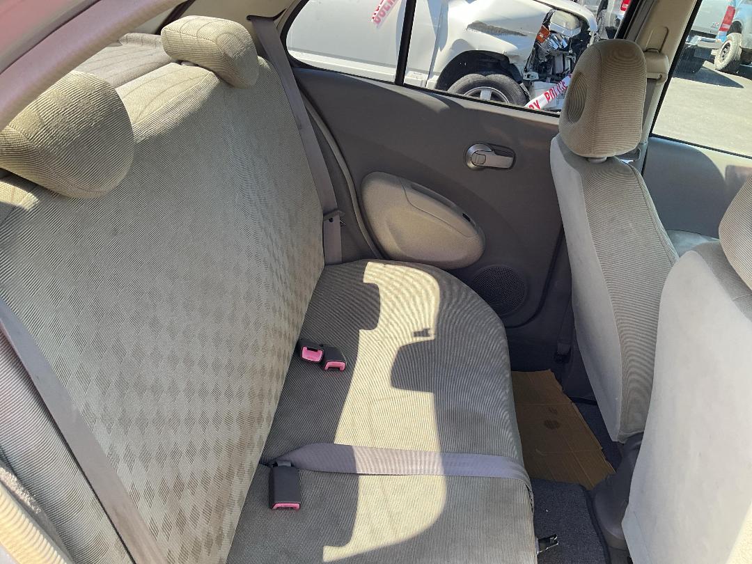 Photo '13' of Nissan March